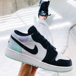 Nike air jordan 1 low sneakers